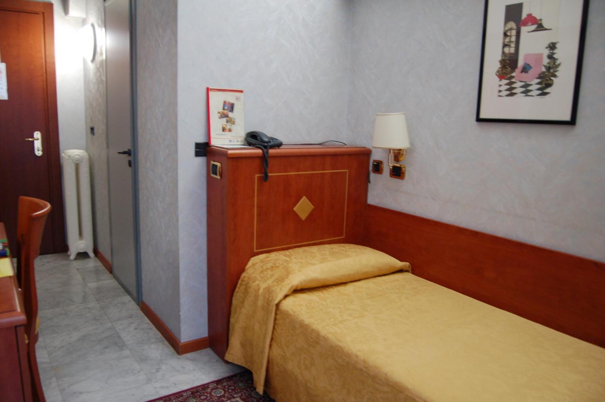 Hotel Chelsea Turyn Zewnętrze zdjęcie