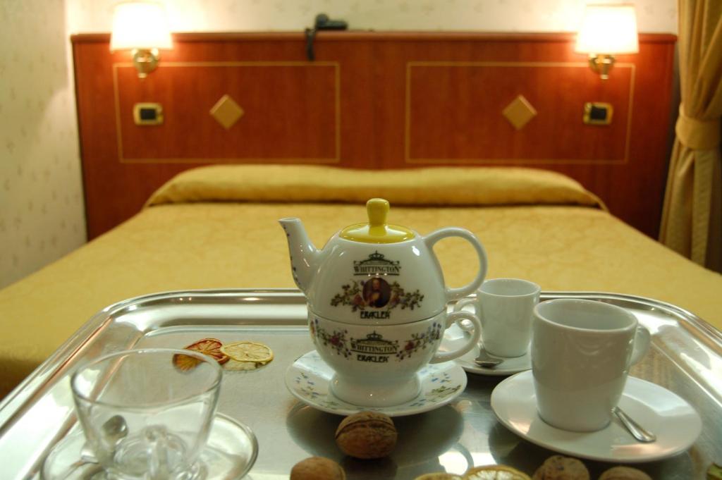 Hotel Chelsea Turyn Pokój zdjęcie